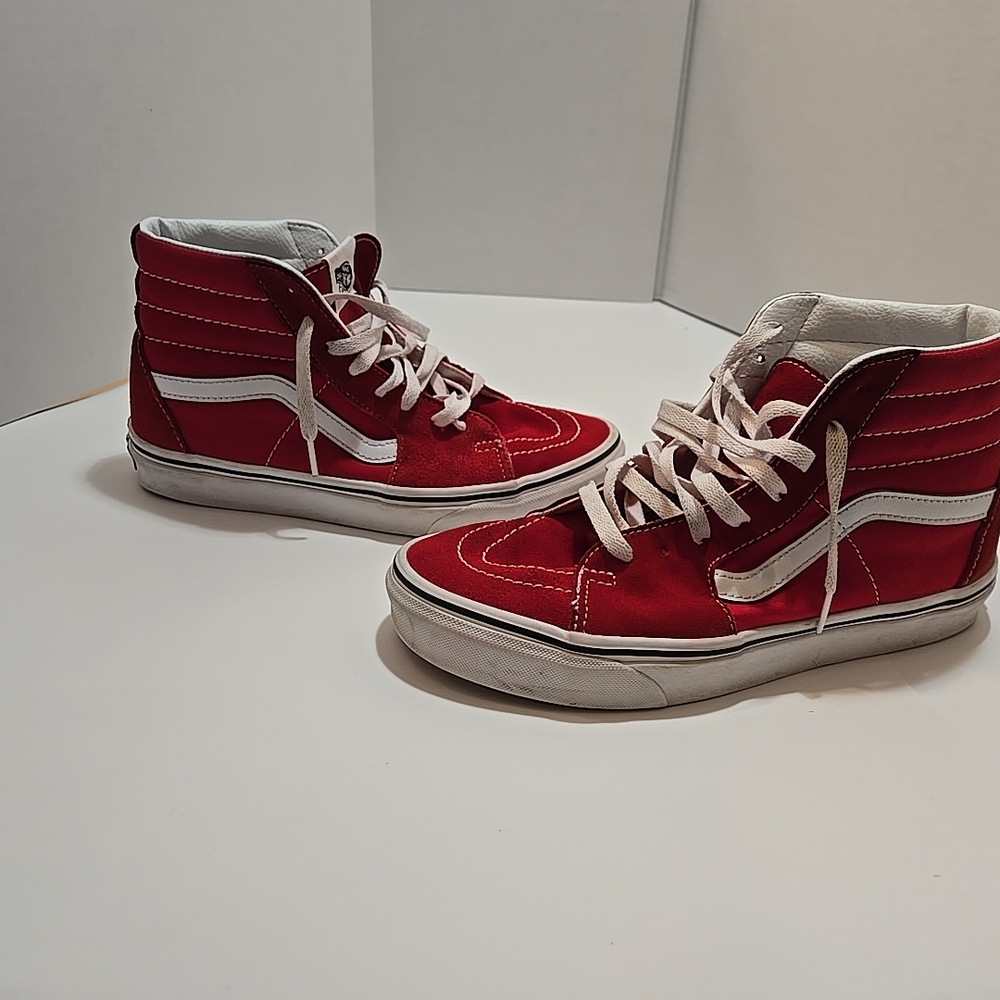 Vans Sk8-Hi Red High-Top Sneakers Size Men 7.5 Women 9